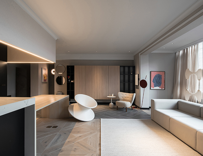 “艺术是美的内核，即是空间浓缩的本质”