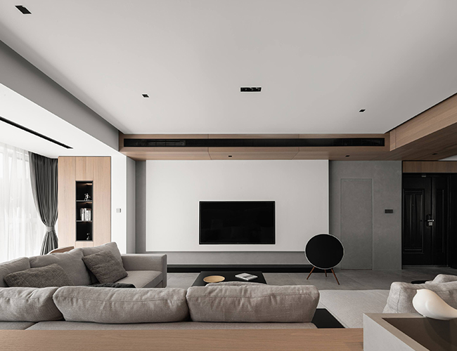 将诸多不同，相同，相互矛盾的要素整合为一体